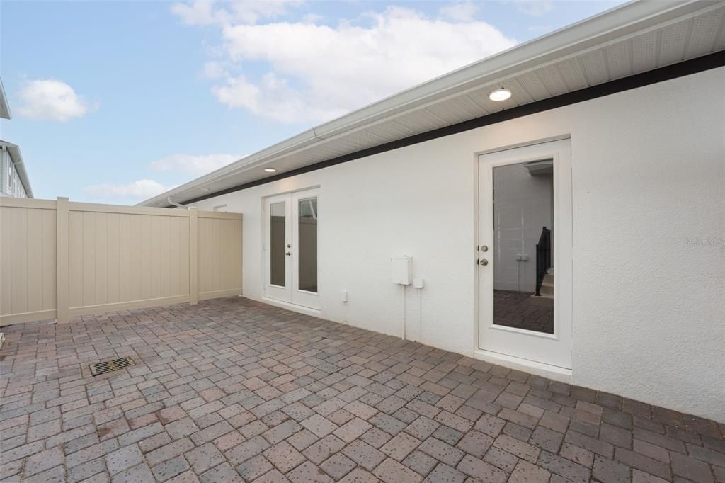 For Rent: $2,750 (3 beds, 2 baths, 1691 Square Feet)