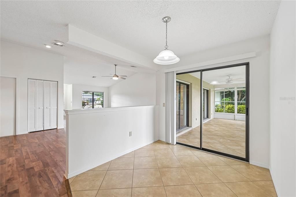 For Sale: $345,000 (3 beds, 2 baths, 1626 Square Feet)