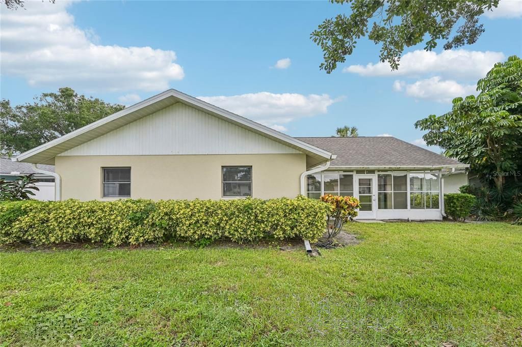 For Sale: $345,000 (3 beds, 2 baths, 1626 Square Feet)