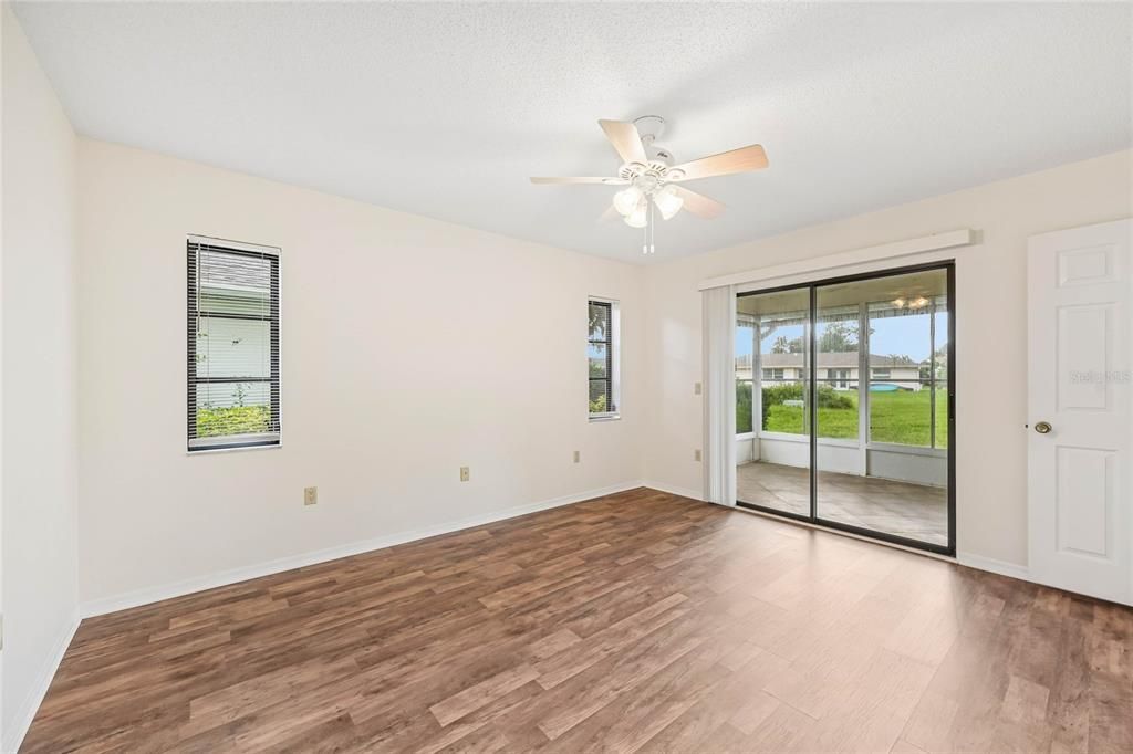 For Sale: $345,000 (3 beds, 2 baths, 1626 Square Feet)