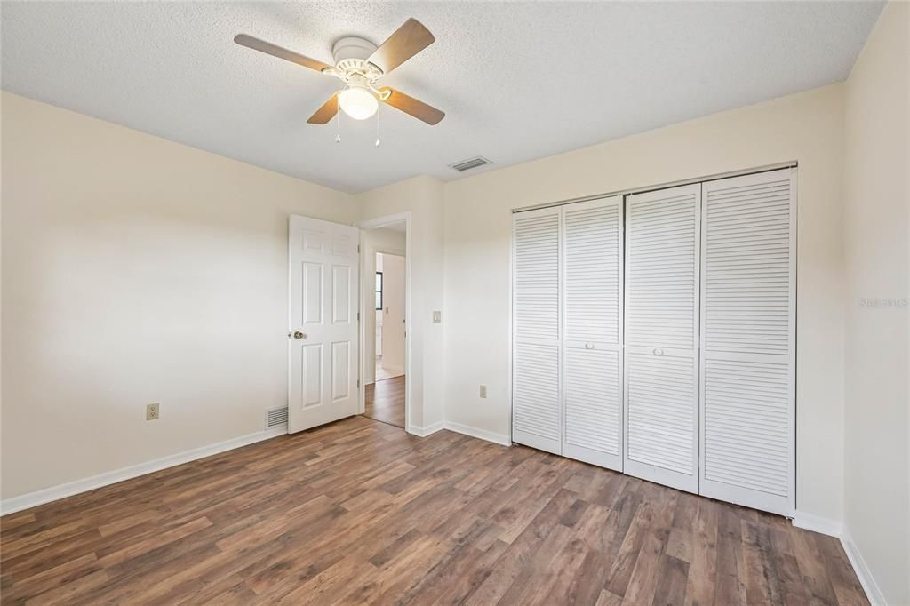 For Sale: $345,000 (3 beds, 2 baths, 1626 Square Feet)