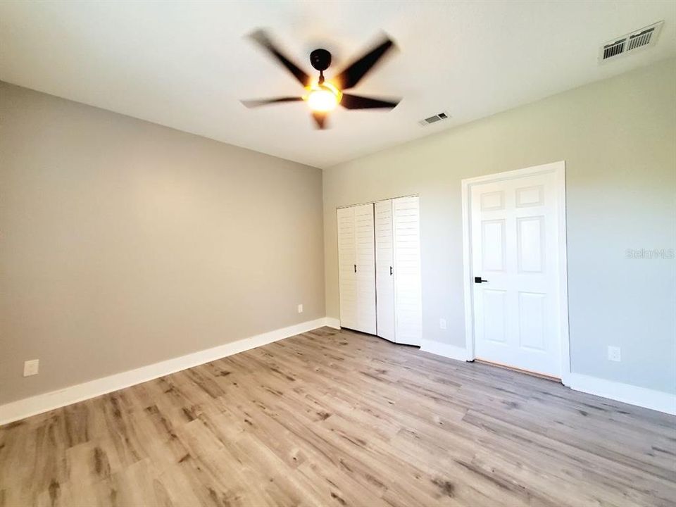 For Rent: $2,200 (3 beds, 2 baths, 1391 Square Feet)