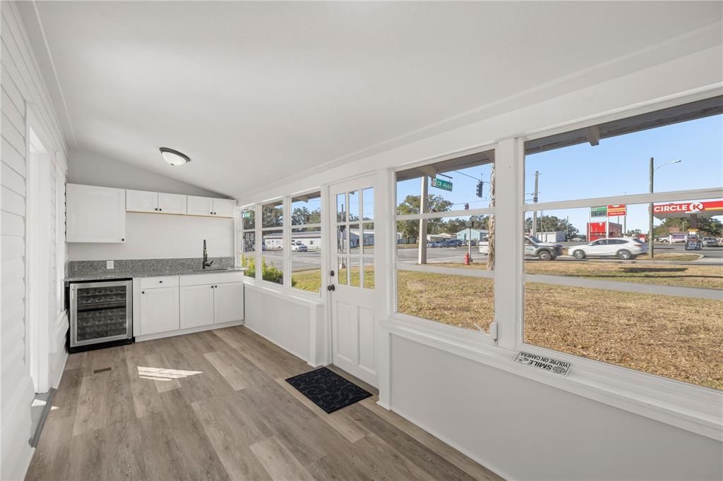 En Venta: $299,900 (0 camas, 0 baños, 1100 Pies cuadrados)