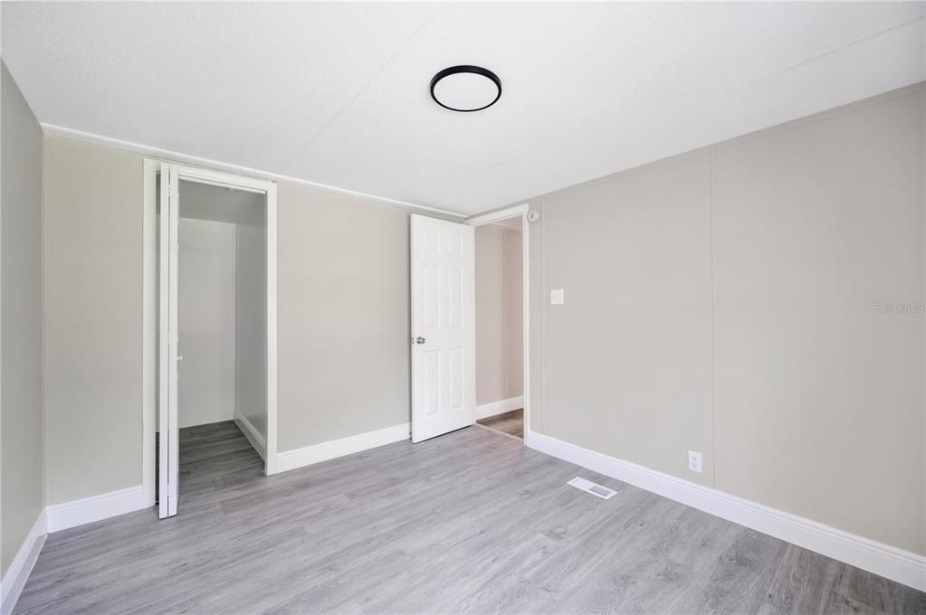 For Rent: $1,750 (4 beds, 2 baths, 1344 Square Feet)