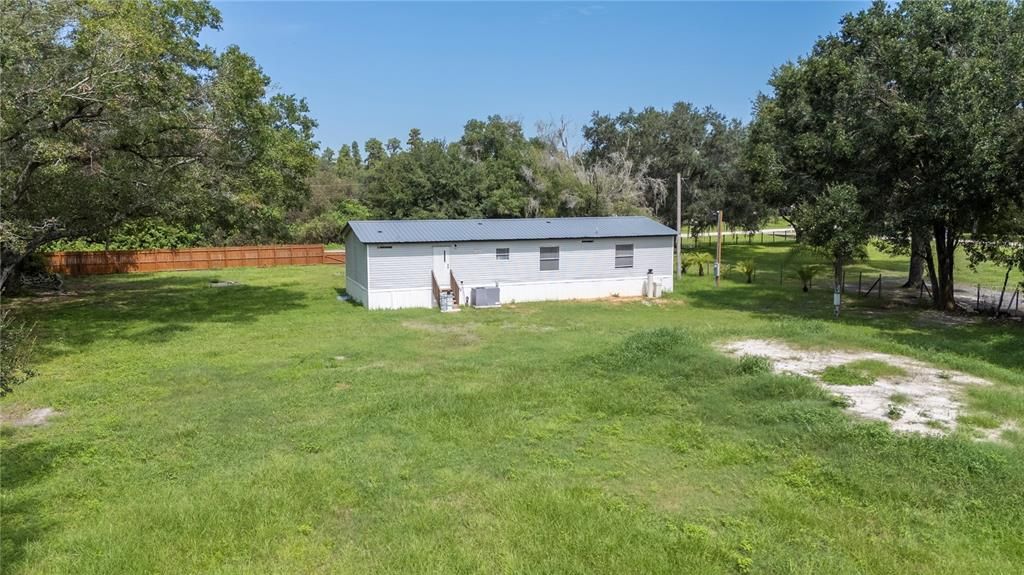 For Rent: $1,750 (4 beds, 2 baths, 1344 Square Feet)