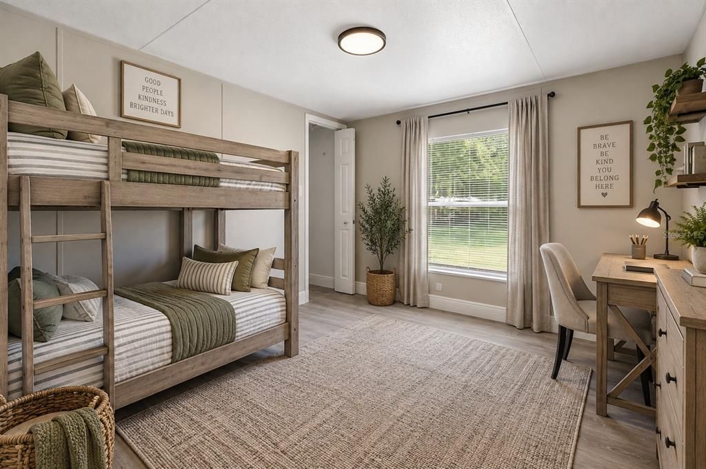 For Rent: $1,750 (4 beds, 2 baths, 1344 Square Feet)