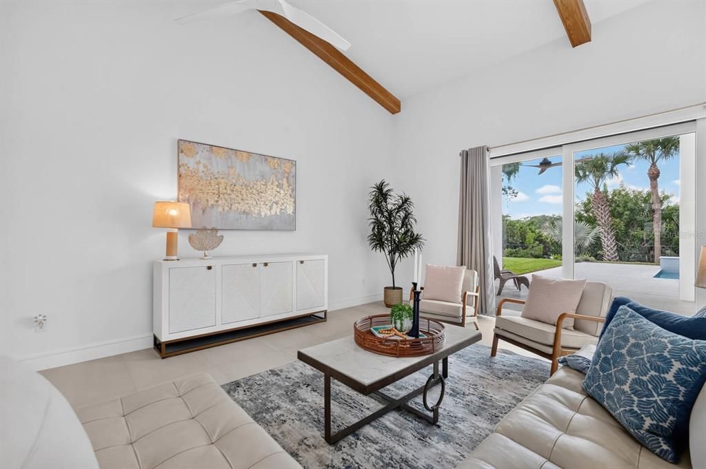 En Venta: $1,525,000 (3 camas, 3 baños, 3550 Pies cuadrados)