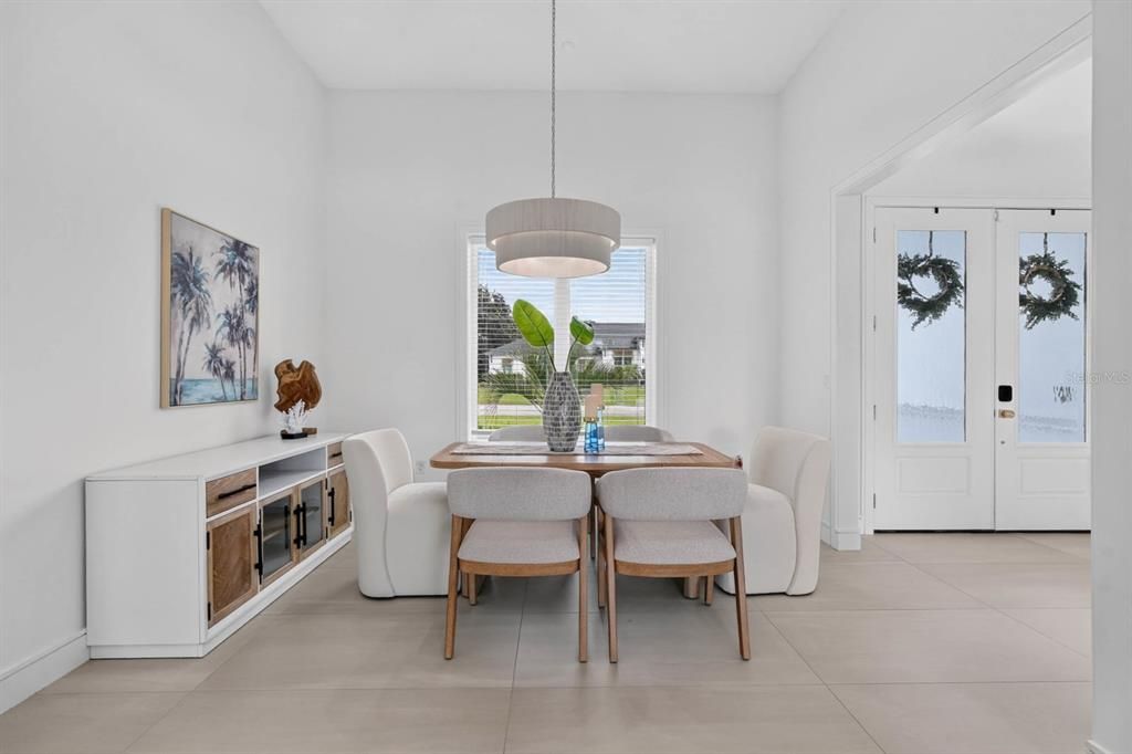 En Venta: $1,525,000 (3 camas, 3 baños, 3550 Pies cuadrados)