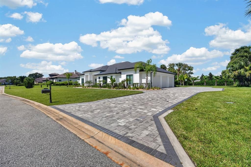 En Venta: $1,525,000 (3 camas, 3 baños, 3550 Pies cuadrados)