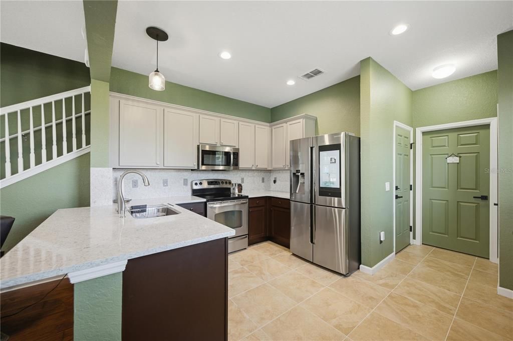 For Sale: $224,000 (3 beds, 2 baths, 1542 Square Feet)