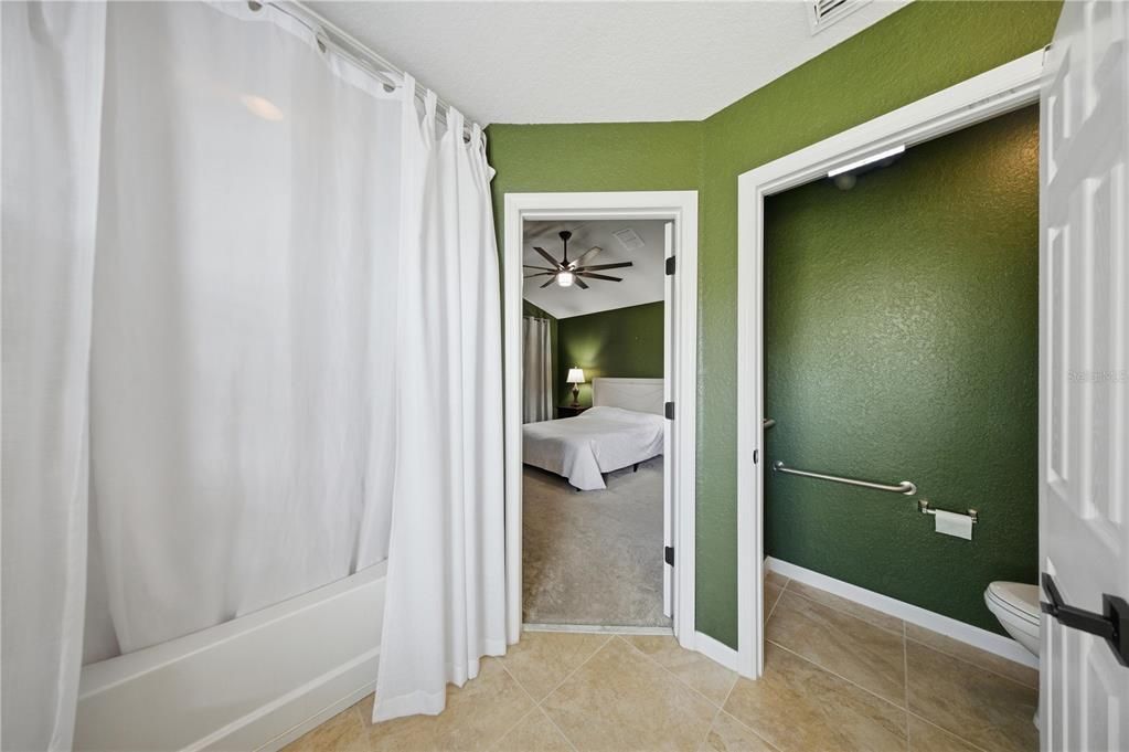 For Sale: $224,000 (3 beds, 2 baths, 1542 Square Feet)