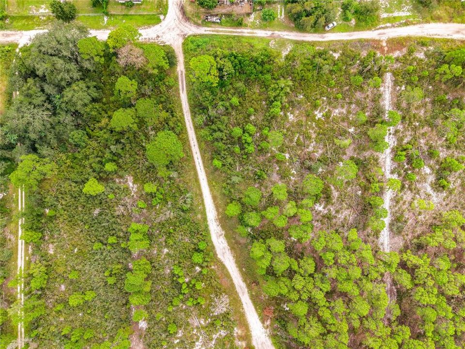 На продажу: $11,500 (0.23 acres)