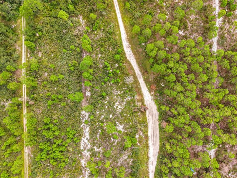 На продажу: $11,500 (0.23 acres)