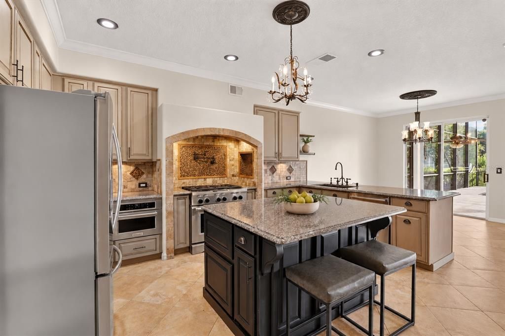 : $929,999 (4 camas, 3 baños, 3886 Pies cuadrados)