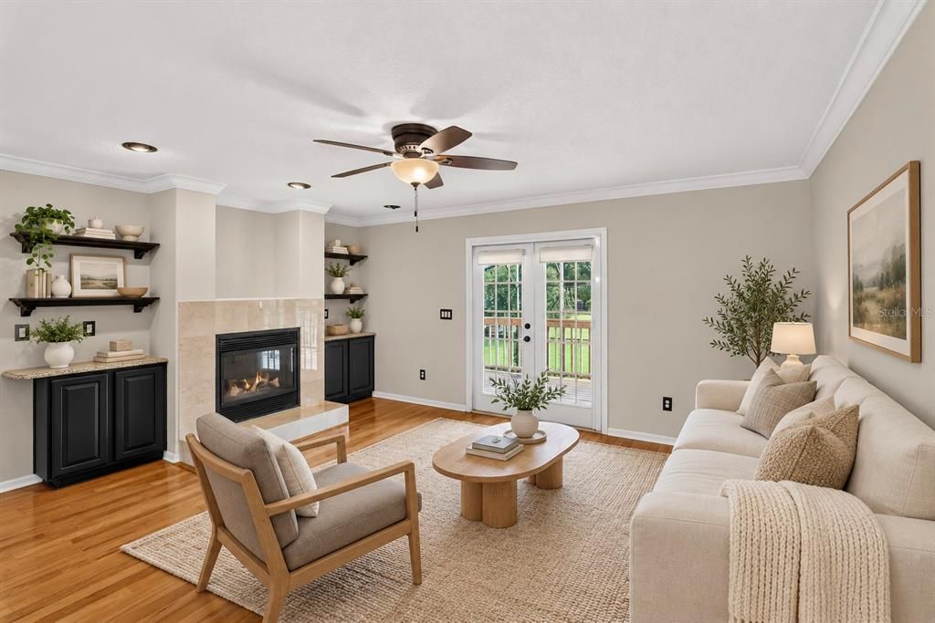 : $929,999 (4 camas, 3 baños, 3886 Pies cuadrados)