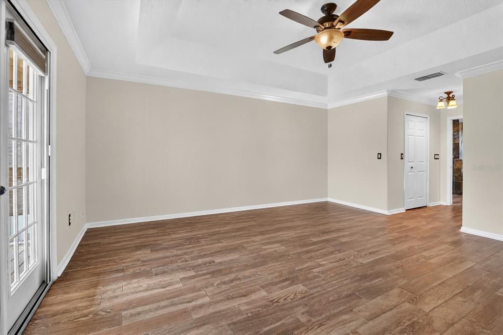 : $929,999 (4 camas, 3 baños, 3886 Pies cuadrados)