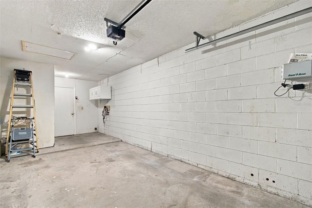 For Sale: $425,000 (3 beds, 2 baths, 1596 Square Feet)