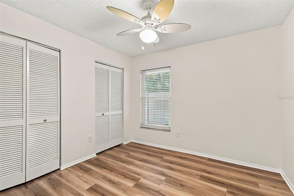 For Sale: $425,000 (3 beds, 2 baths, 1596 Square Feet)