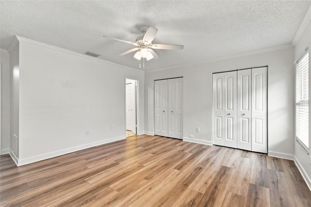 For Sale: $425,000 (3 beds, 2 baths, 1596 Square Feet)