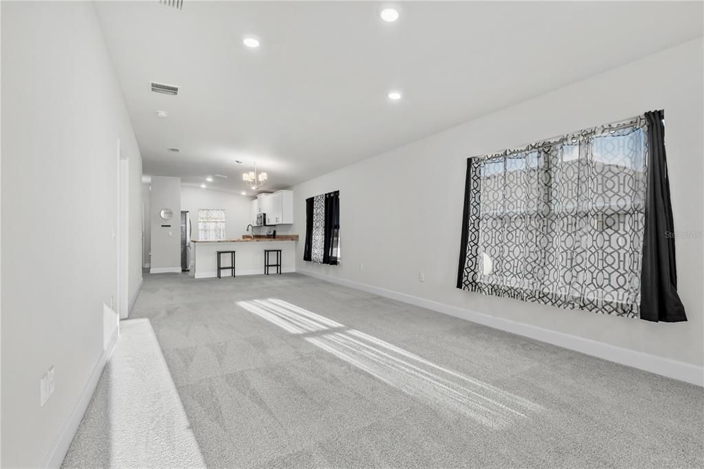 На продажу: $249,900 (3 спален, 2 ванн, 1478 Квадратных фут)