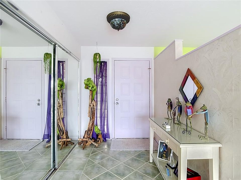 For Sale: $325,000 (3 beds, 2 baths, 1665 Square Feet)