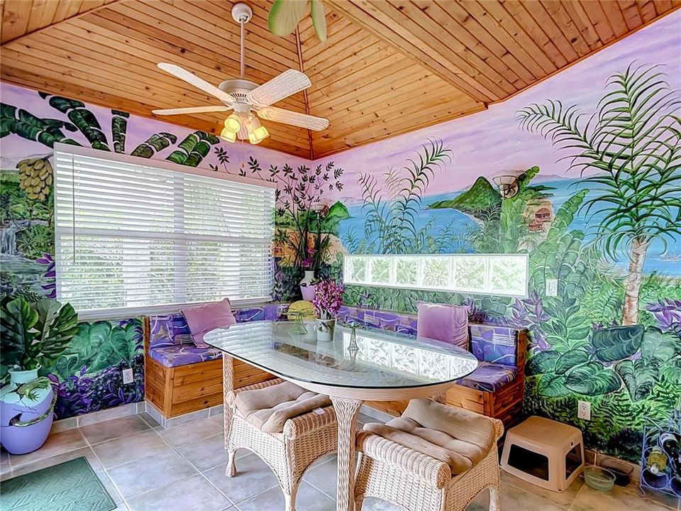 For Sale: $325,000 (3 beds, 2 baths, 1665 Square Feet)