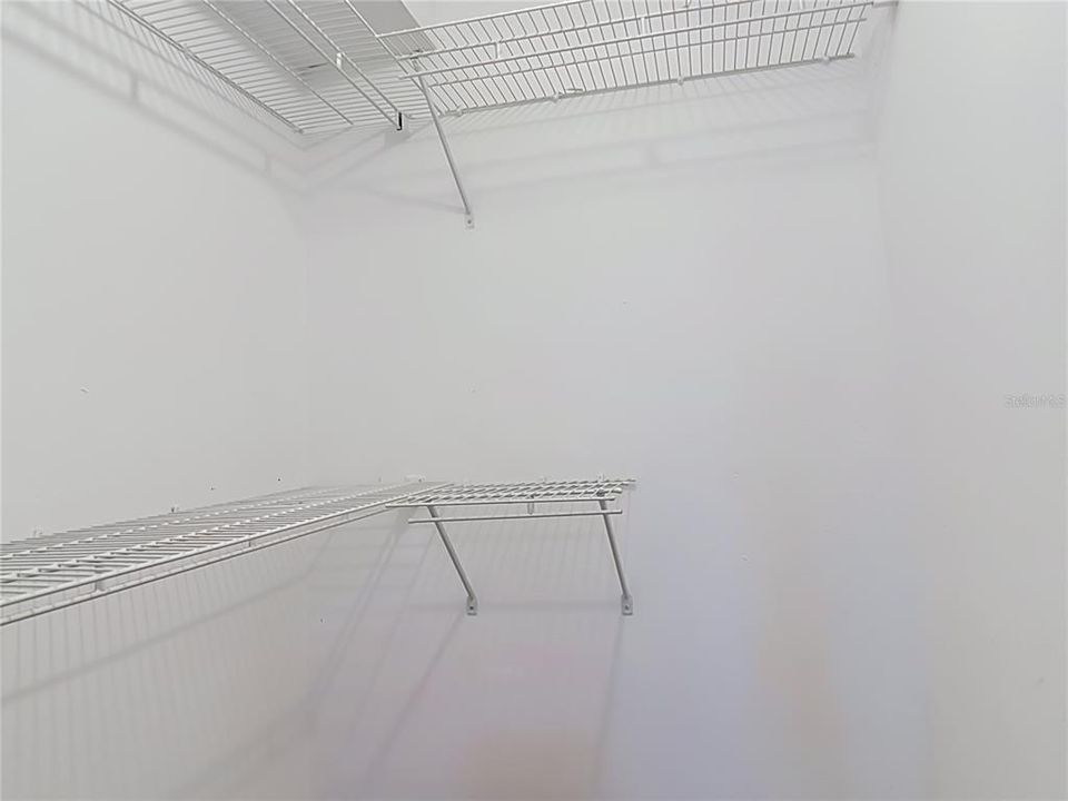 For Sale: $325,000 (3 beds, 2 baths, 1665 Square Feet)