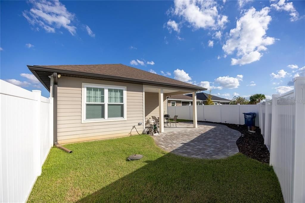 En Venta: $284,900 (2 camas, 2 baños, 1333 Pies cuadrados)
