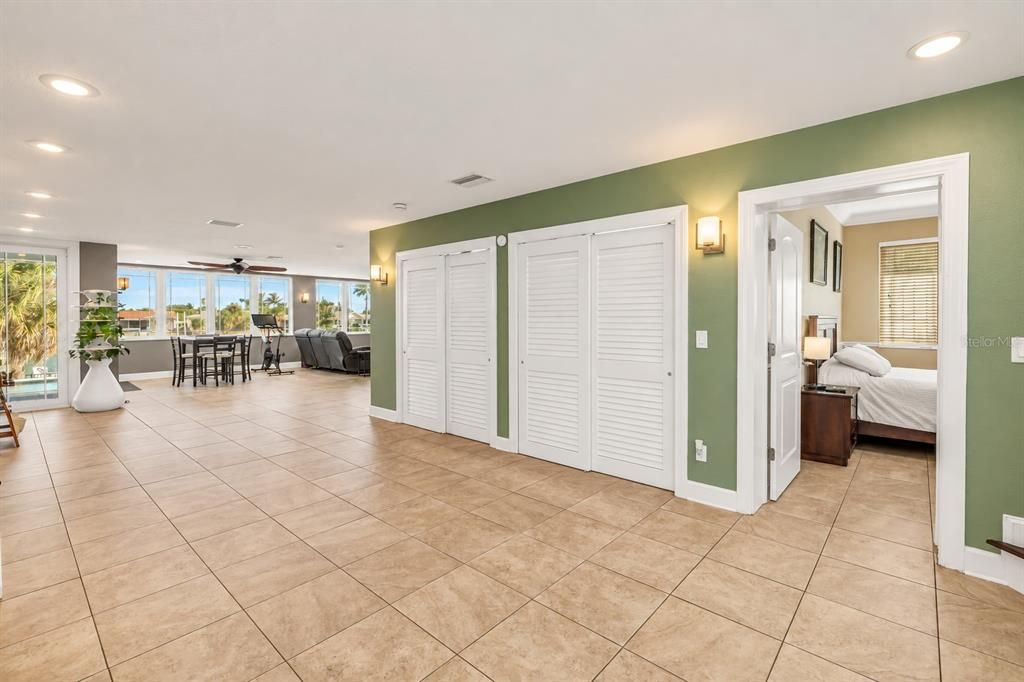 For Sale: $4,290,000 (5 beds, 4 baths, 4766 Square Feet)