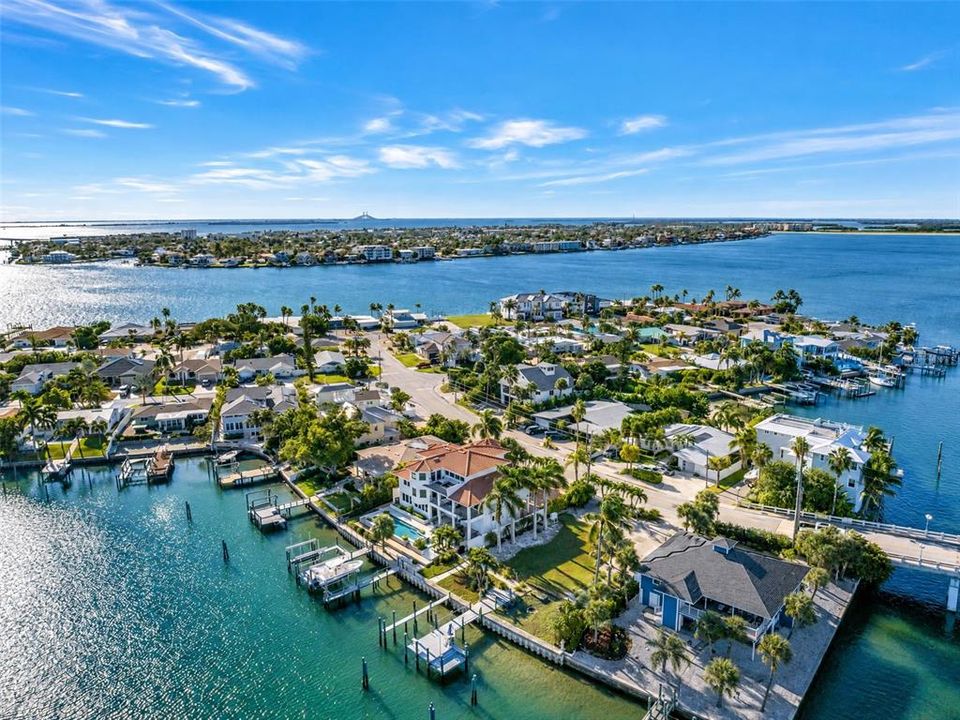 For Sale: $4,290,000 (5 beds, 4 baths, 4766 Square Feet)