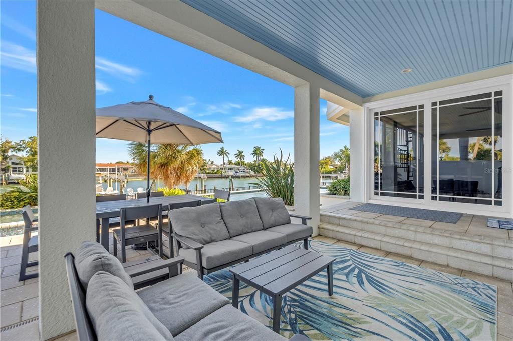 For Sale: $4,290,000 (5 beds, 4 baths, 4766 Square Feet)