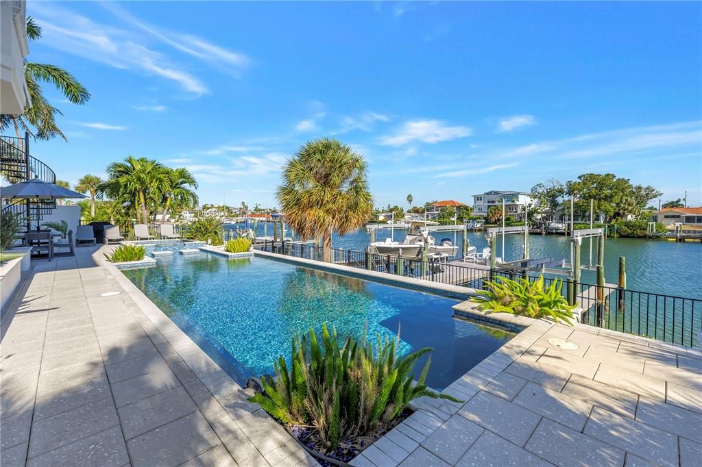 For Sale: $4,290,000 (5 beds, 4 baths, 4766 Square Feet)