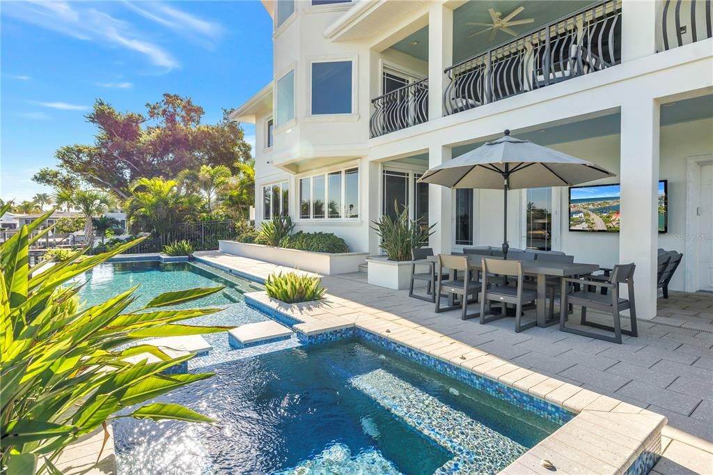 For Sale: $4,290,000 (5 beds, 4 baths, 4766 Square Feet)