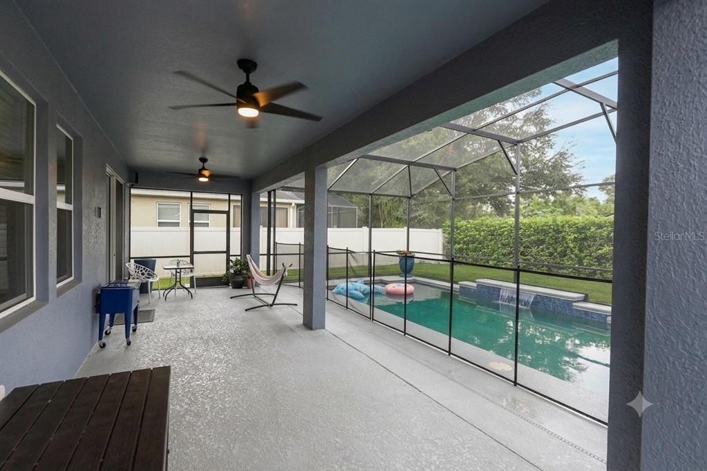 For Sale: $659,000 (3 beds, 2 baths, 2265 Square Feet)