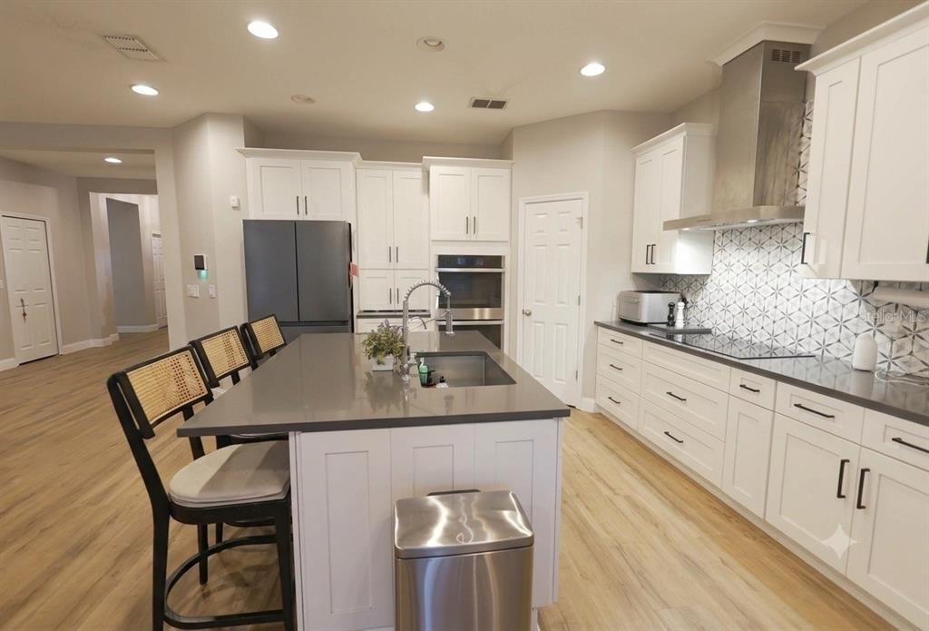 For Sale: $659,000 (3 beds, 2 baths, 2265 Square Feet)