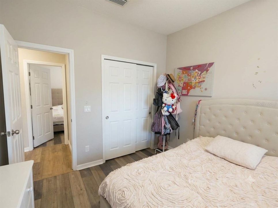For Sale: $659,000 (3 beds, 2 baths, 2265 Square Feet)