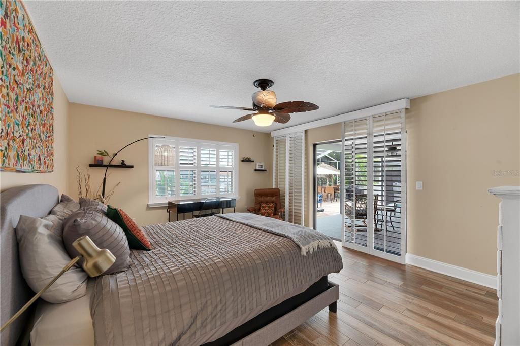 For Sale: $875,000 (4 beds, 2 baths, 1888 Square Feet)