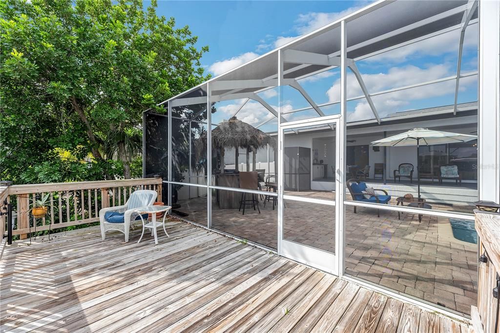For Sale: $875,000 (4 beds, 2 baths, 1888 Square Feet)