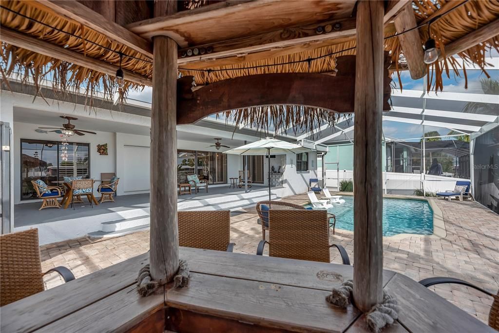 For Sale: $875,000 (4 beds, 2 baths, 1888 Square Feet)