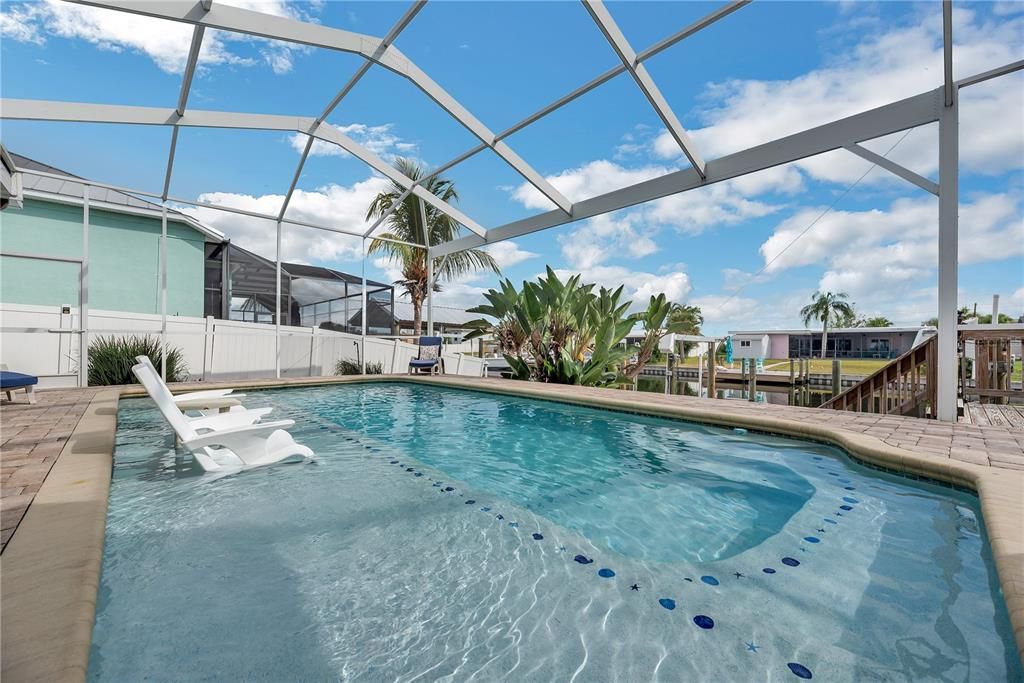 For Sale: $875,000 (4 beds, 2 baths, 1888 Square Feet)