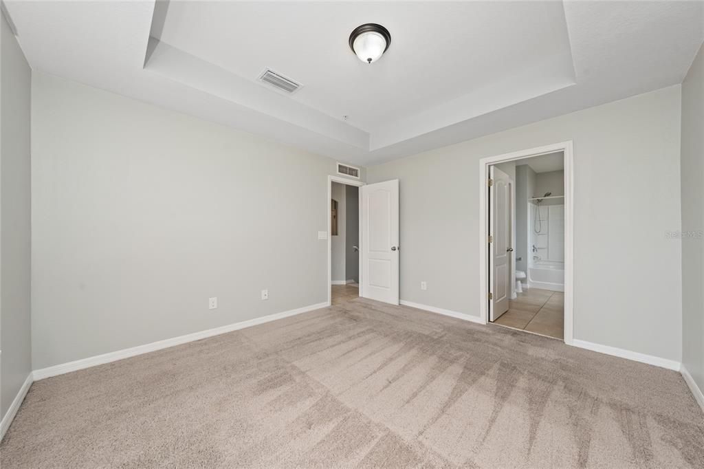 В аренду: $2,095 (2 спален, 2 ванн, 1200 Квадратных фут)