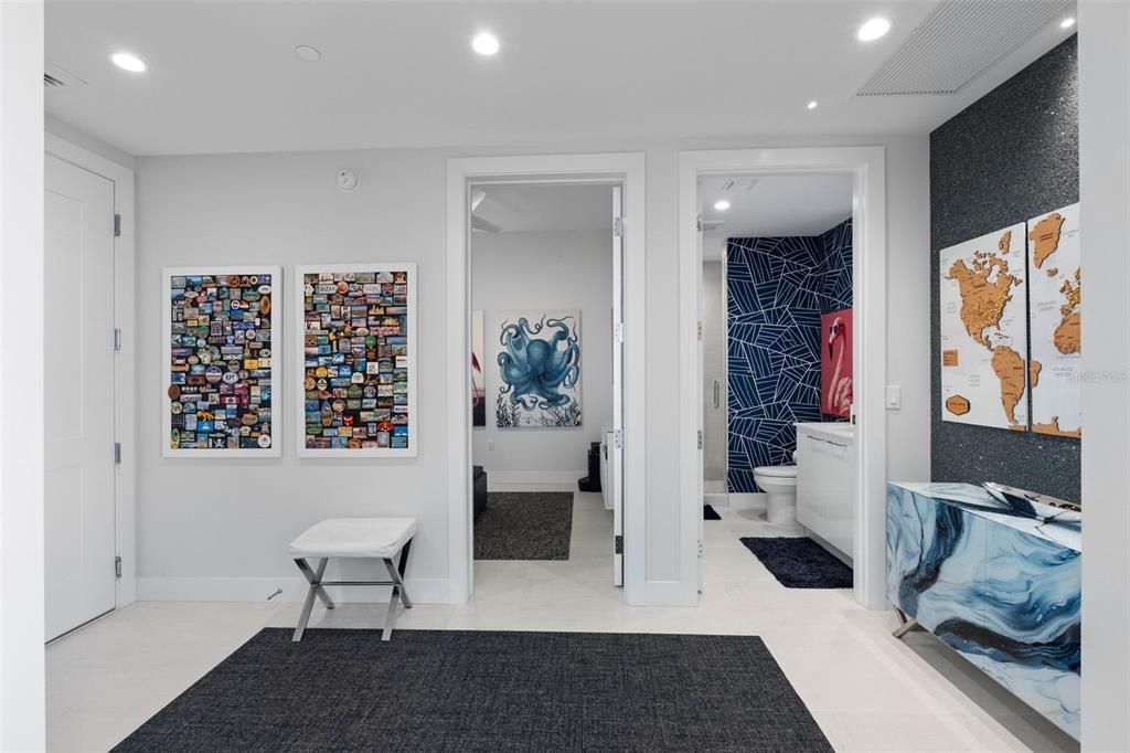 En Venta: $2,599,000 (2 camas, 3 baños, 2006 Pies cuadrados)
