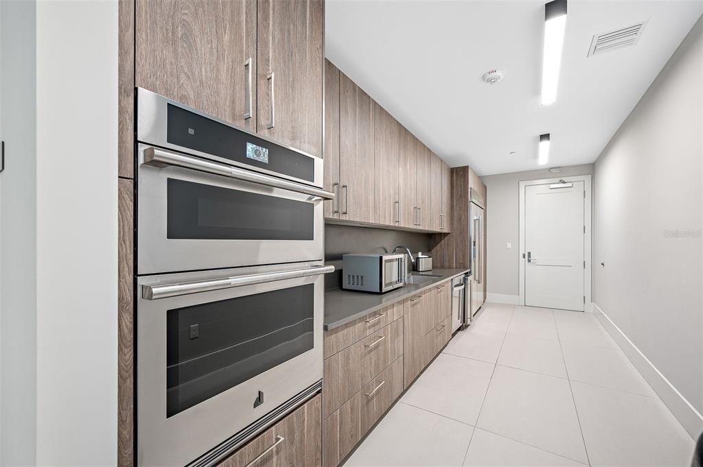 En Venta: $2,599,000 (2 camas, 3 baños, 2006 Pies cuadrados)