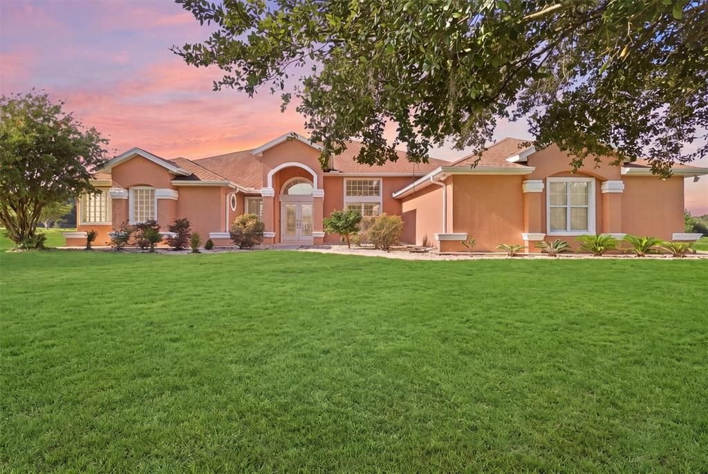 For Sale: $799,000 (4 beds, 2 baths, 3030 Square Feet)