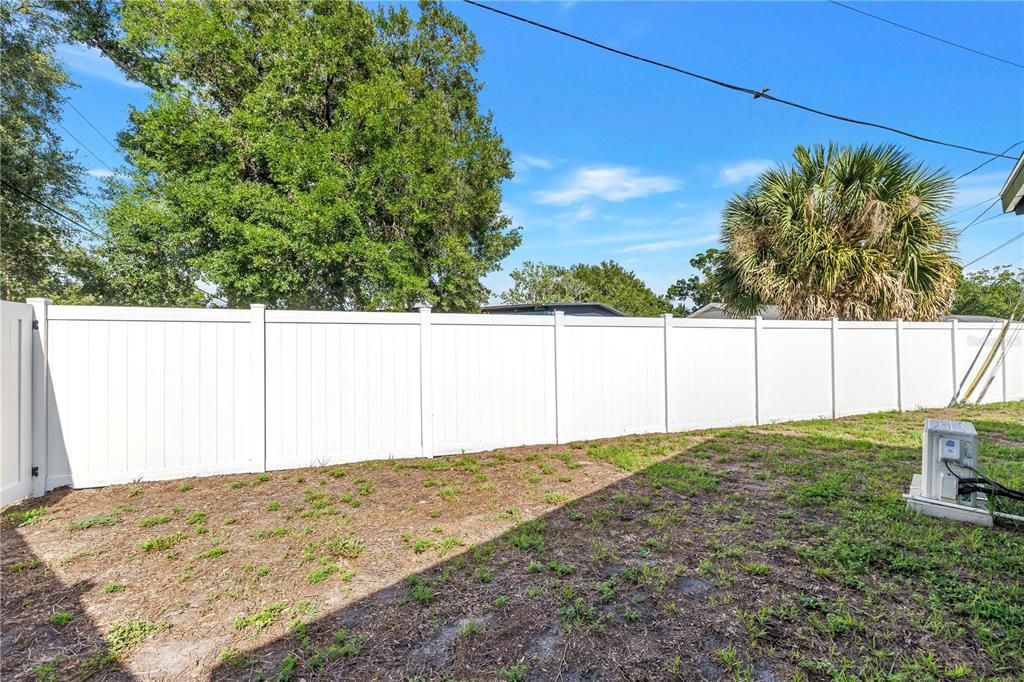 For Rent: $3,000 (3 beds, 2 baths, 1287 Square Feet)