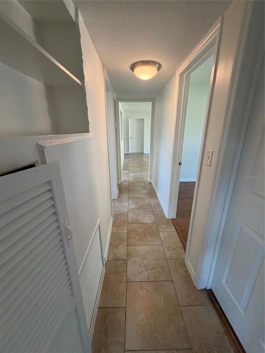 For Sale: $239,900 (4 beds, 2 baths, 1242 Square Feet)
