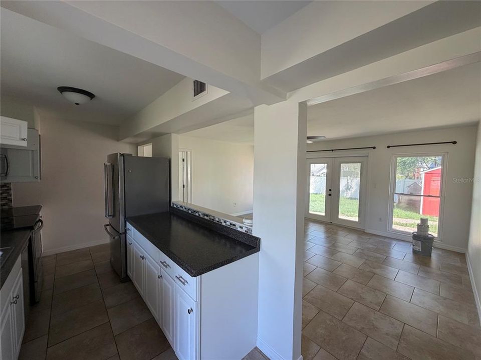 For Sale: $239,900 (4 beds, 2 baths, 1242 Square Feet)