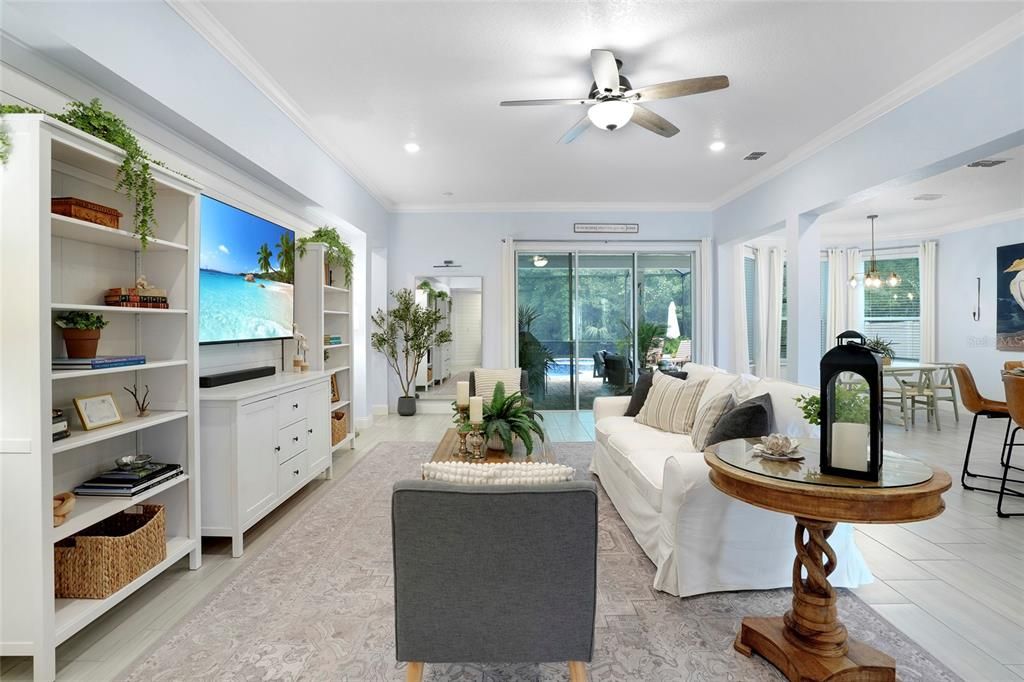 En Venta: $875,000 (4 camas, 3 baños, 2682 Pies cuadrados)