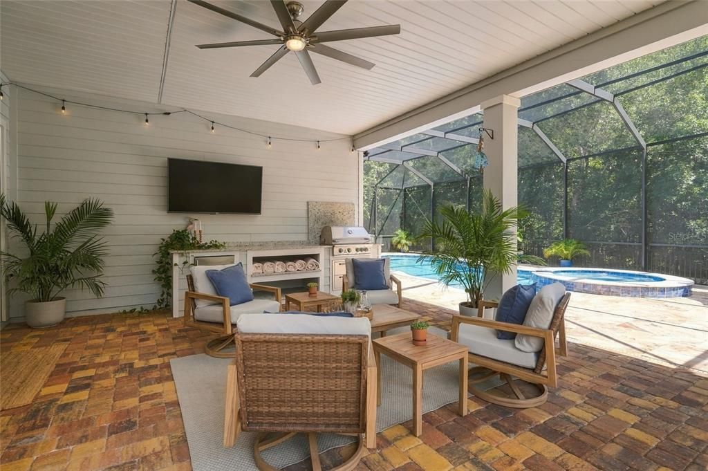 En Venta: $875,000 (4 camas, 3 baños, 2682 Pies cuadrados)