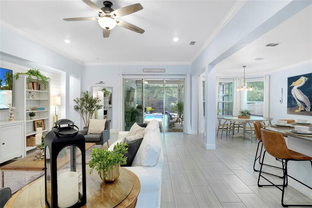 En Venta: $875,000 (4 camas, 3 baños, 2682 Pies cuadrados)
